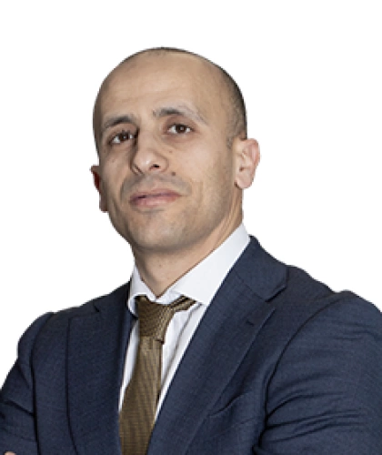 السيد رياض نزال